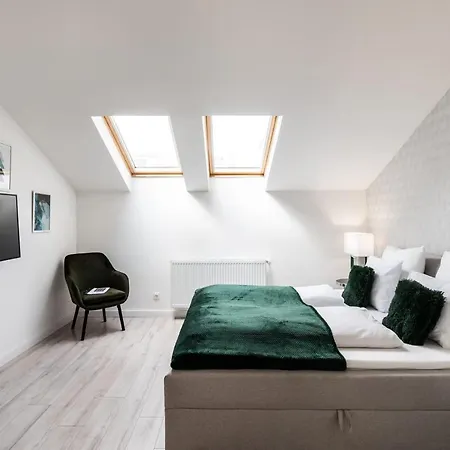 Quiet Very & Stylish Apartment *