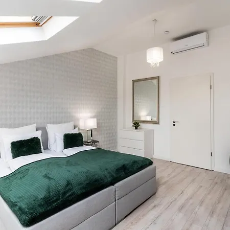 Apartment Quiet Very & Stylish Budapest