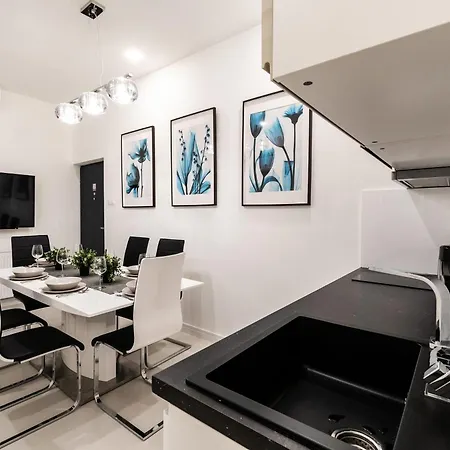 Apartment Quiet Very & Stylish *